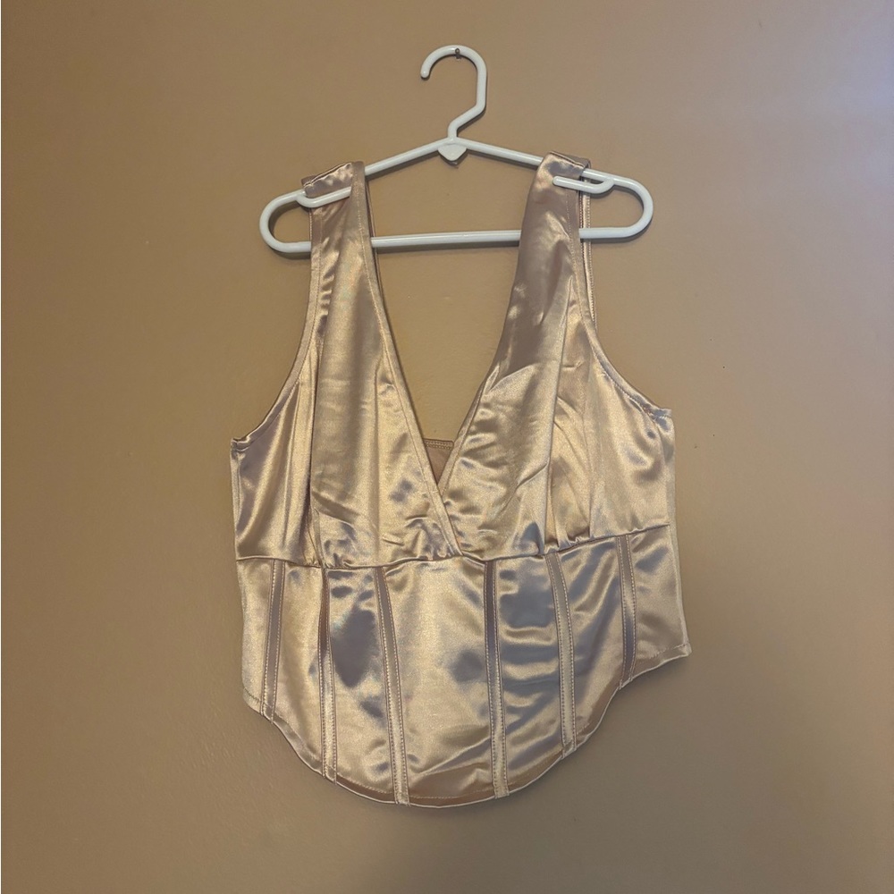 Sans souci gold top NWT